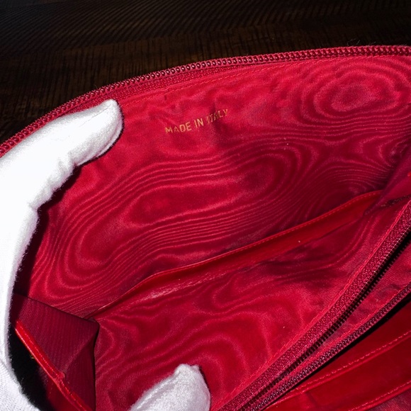 CHANEL CC Logo Patent Leather Zip Around Long Wallet Red vintage converted - Picture 13 of 16